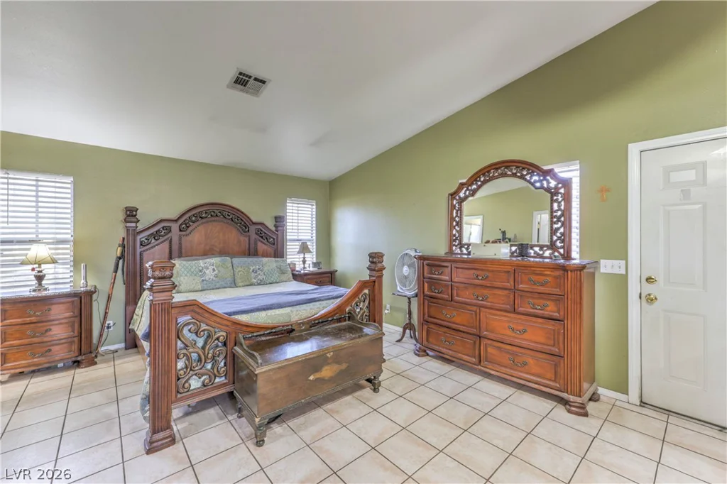 1833 Palo Alto, Las Vegas, NV 89108