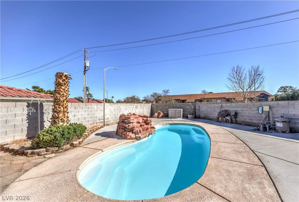 1833 Palo Alto, Las Vegas, NV 89108