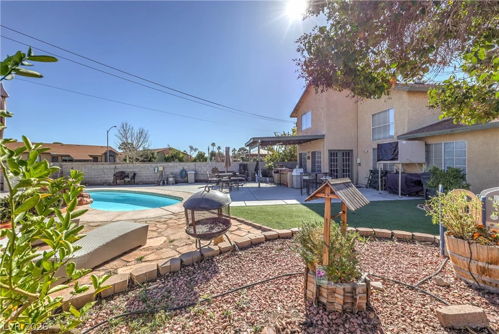1833 Palo Alto, Las Vegas, NV 89108