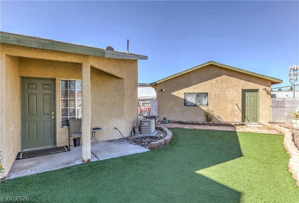 1833 Palo Alto, Las Vegas, NV 89108
