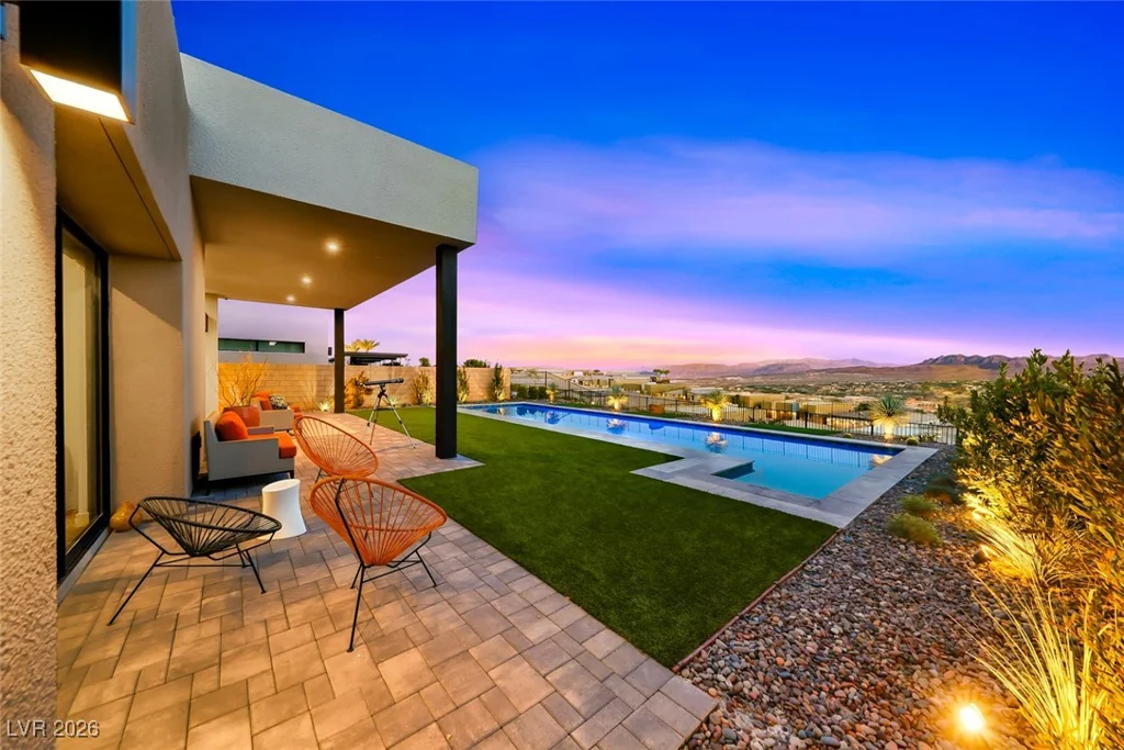 42 Sand Star, Henderson, NV 89011