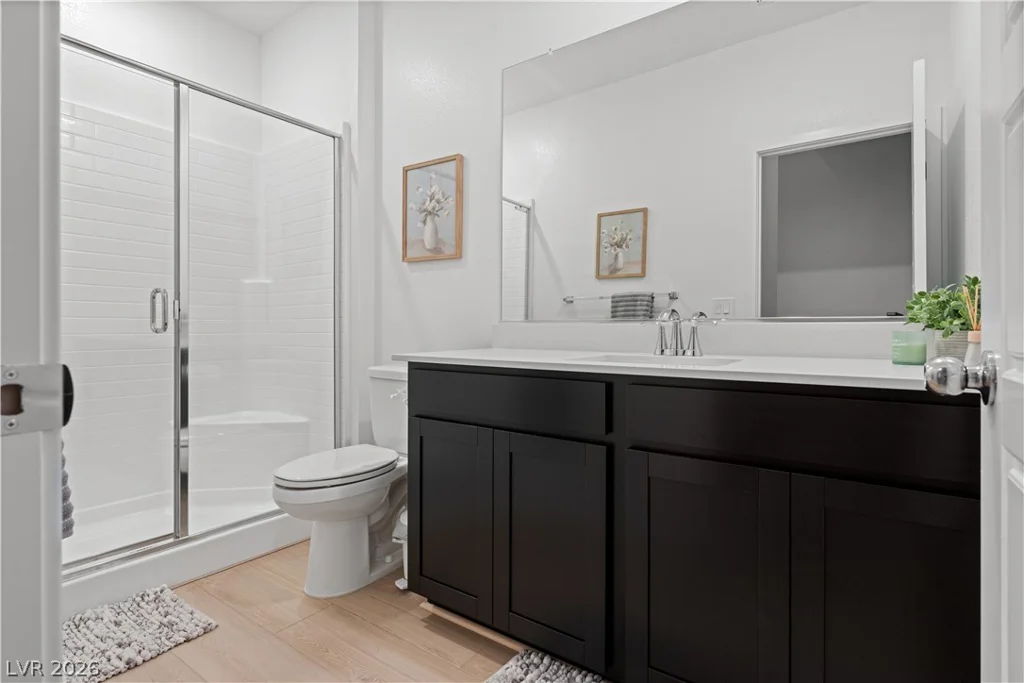 145 Rohan Crest, Henderson, NV 89011