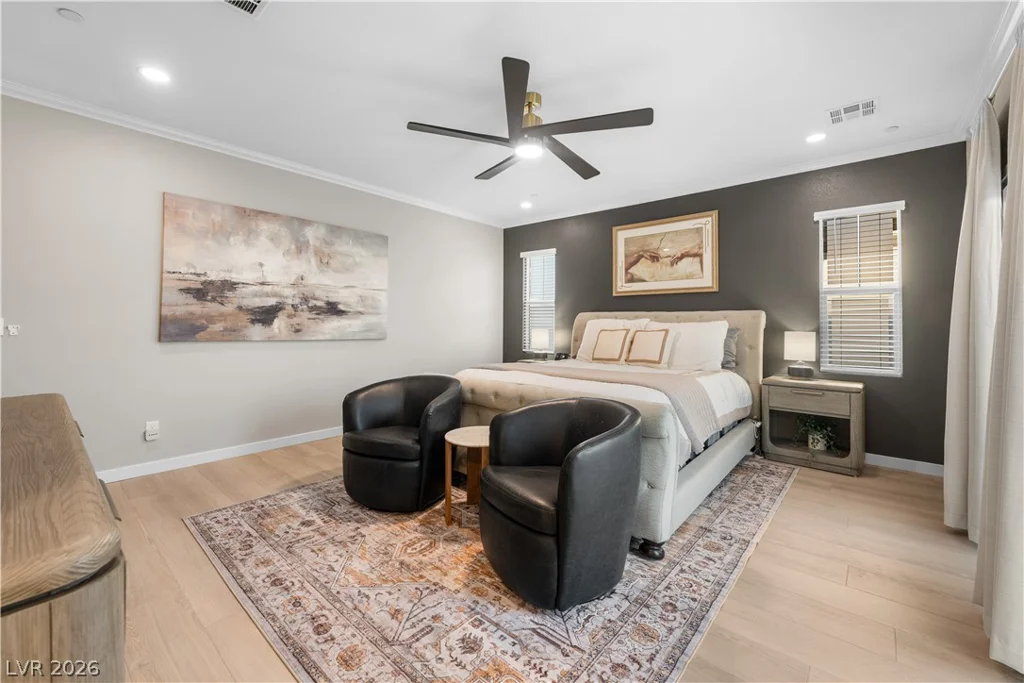 145 Rohan Crest, Henderson, NV 89011