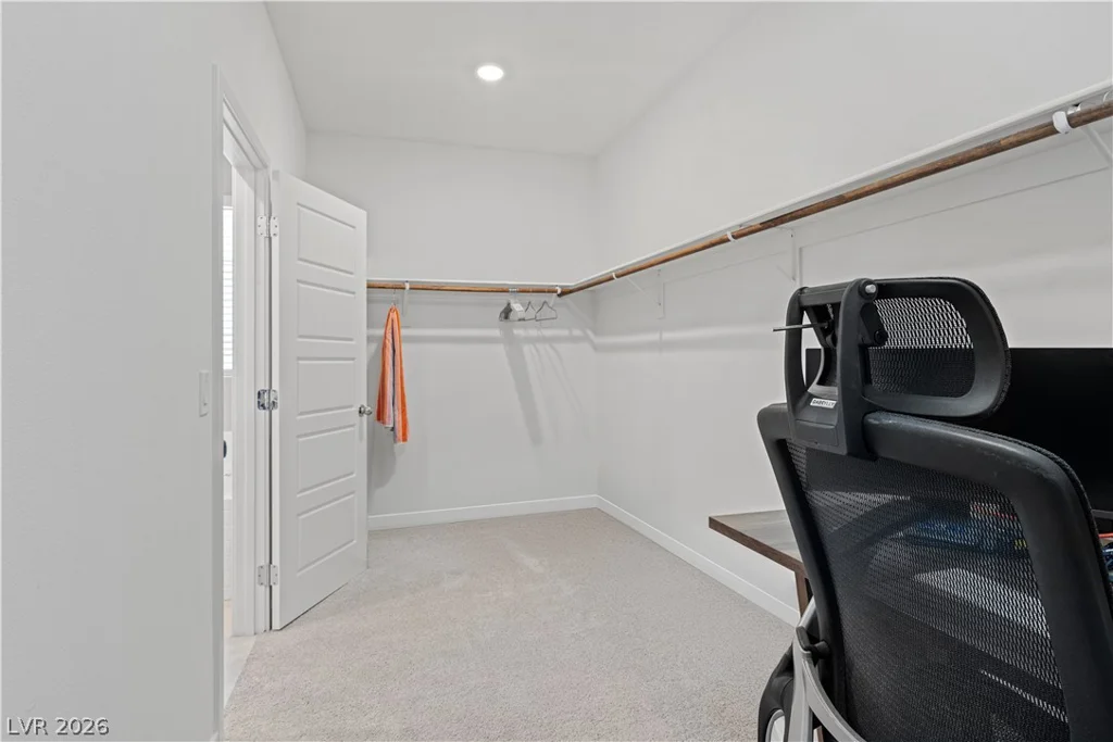 145 Rohan Crest, Henderson, NV 89011