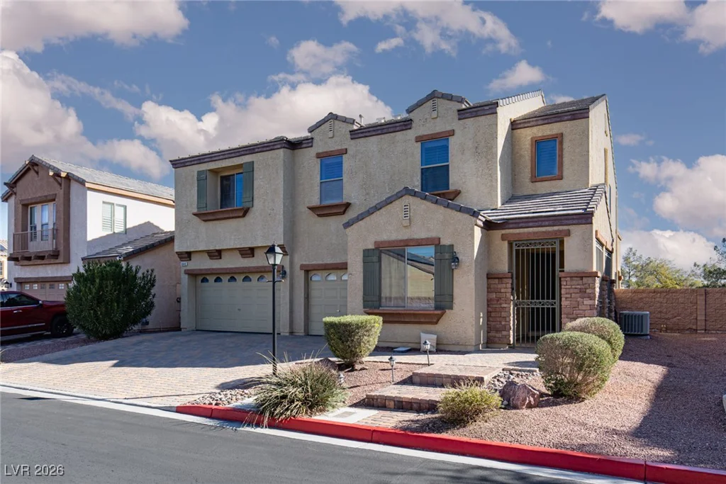 8040 Pandur, Las Vegas, NV 89131