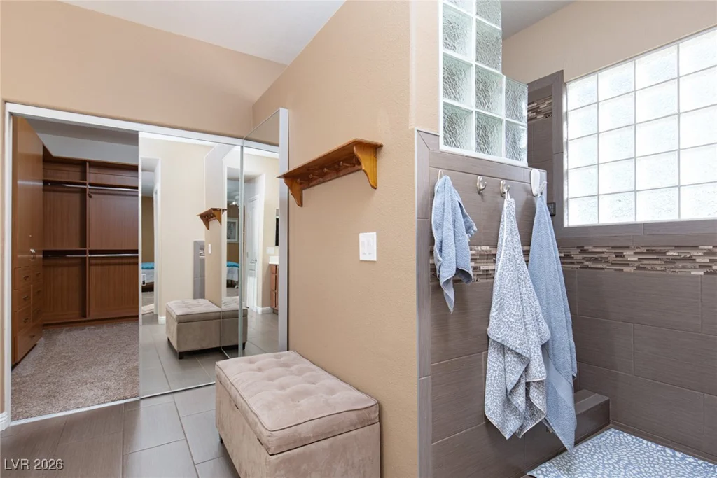 8040 Pandur, Las Vegas, NV 89131
