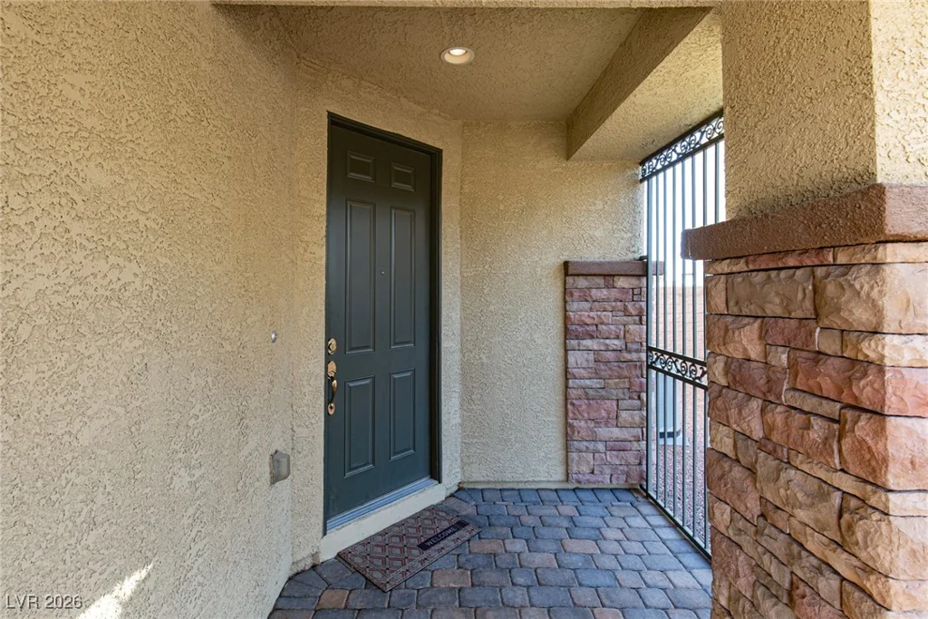 8040 Pandur, Las Vegas, NV 89131