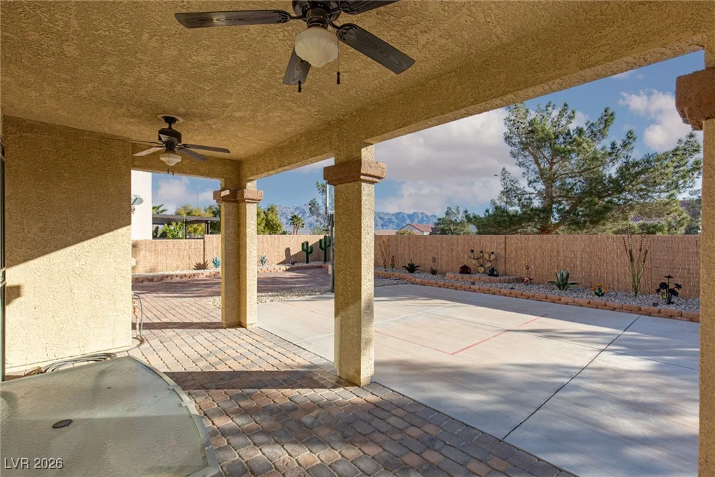 8040 Pandur, Las Vegas, NV 89131