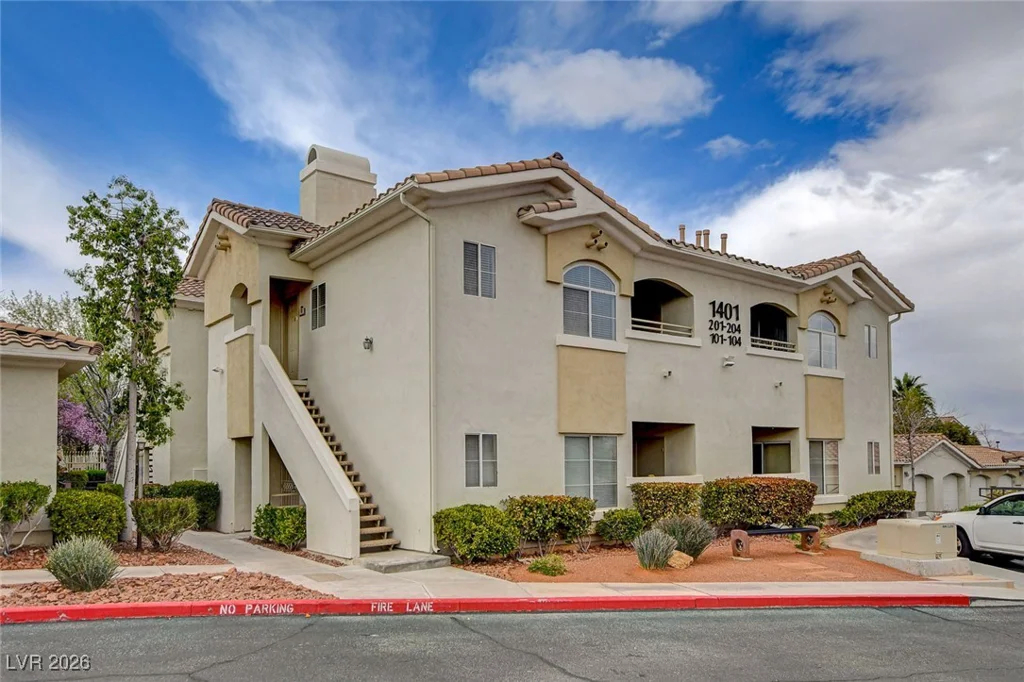 1401 Red Crest, Las Vegas, NV 89144