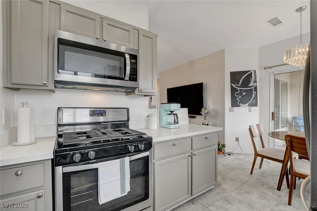 1401 Red Crest, Las Vegas, NV 89144
