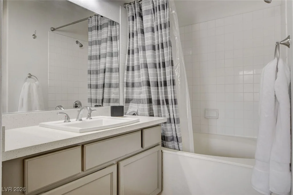 1401 Red Crest, Las Vegas, NV 89144