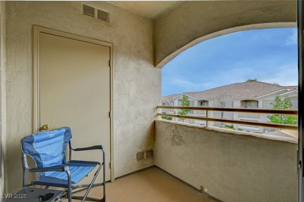 1401 Red Crest, Las Vegas, NV 89144