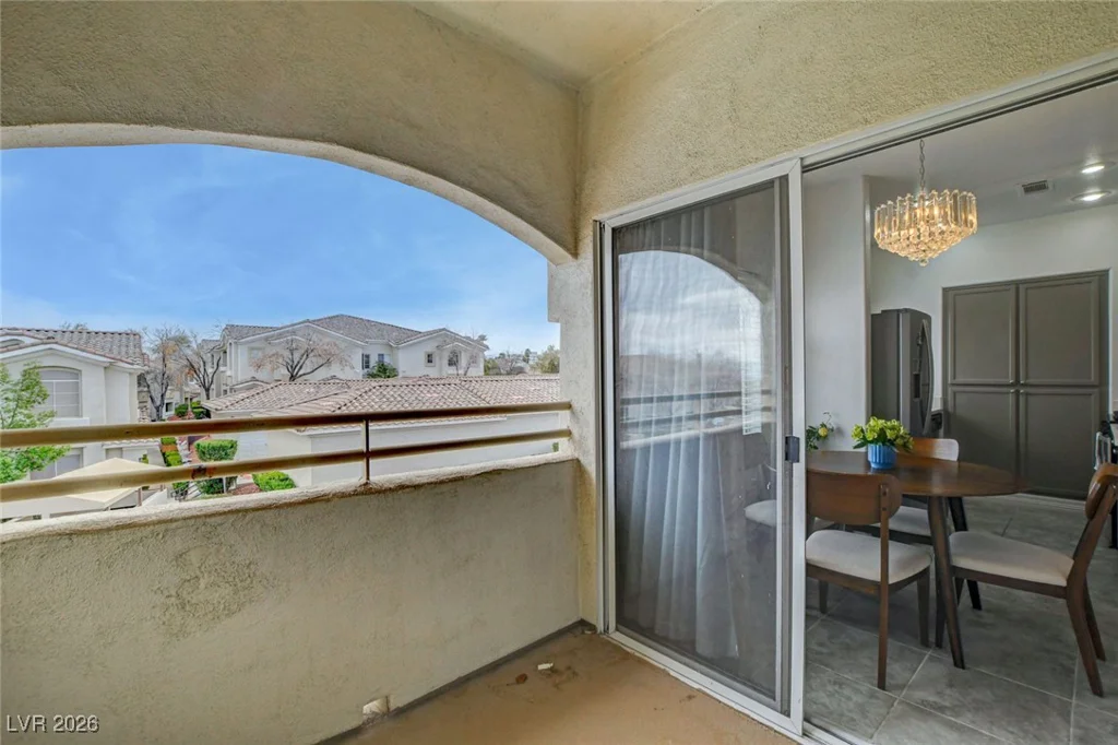 1401 Red Crest, Las Vegas, NV 89144