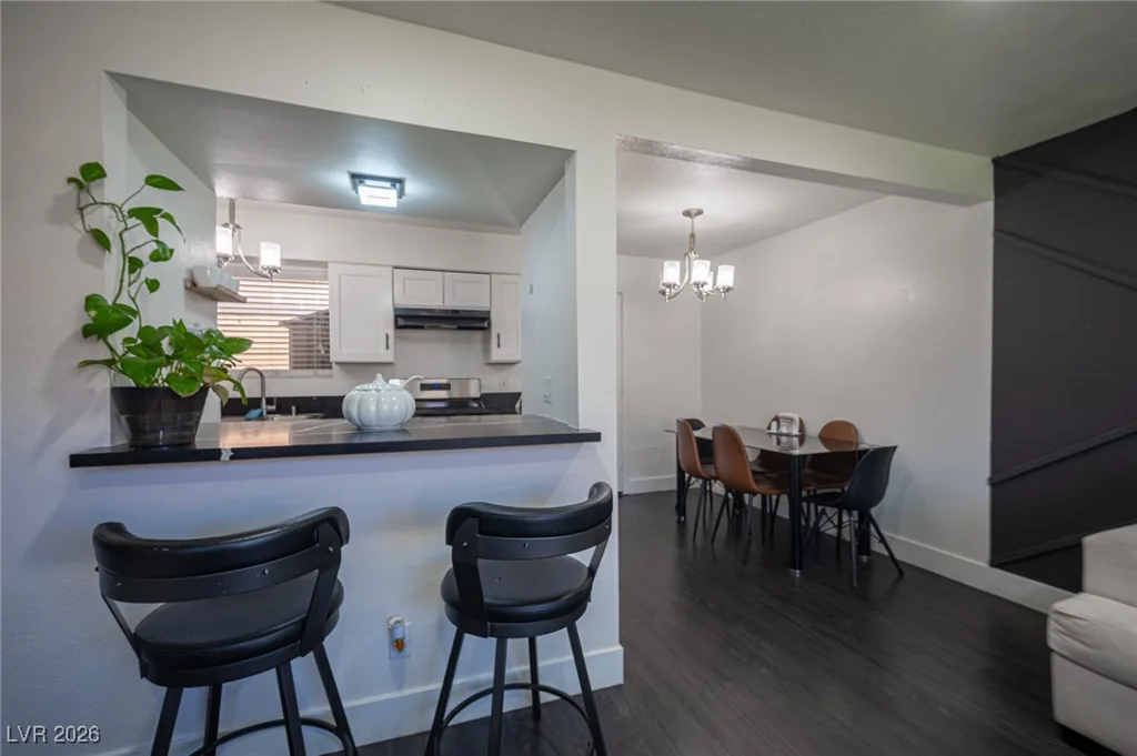 582 Blue Lagoon, Las Vegas, NV 89110