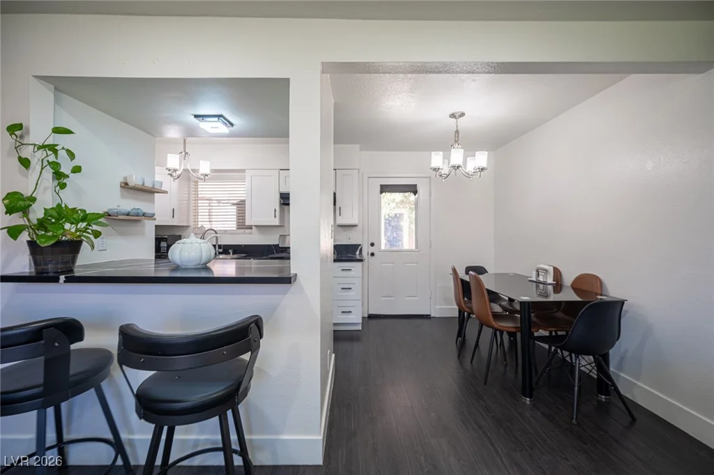 582 Blue Lagoon, Las Vegas, NV 89110