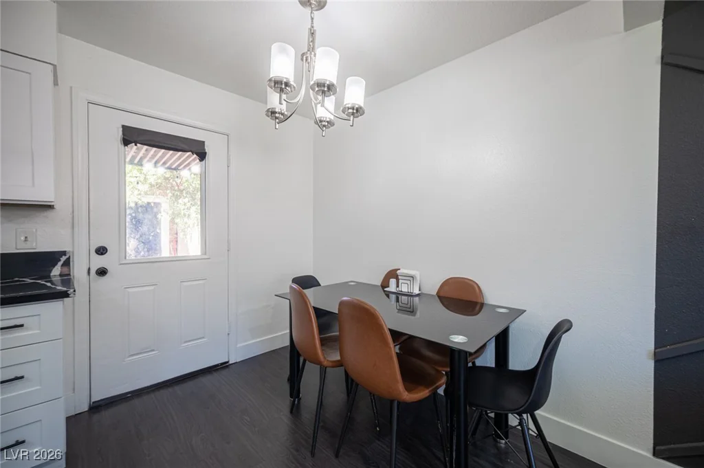 582 Blue Lagoon, Las Vegas, NV 89110