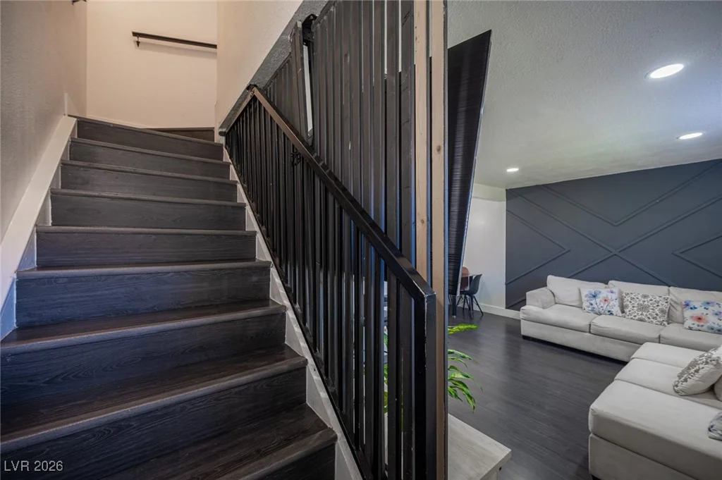 582 Blue Lagoon, Las Vegas, NV 89110