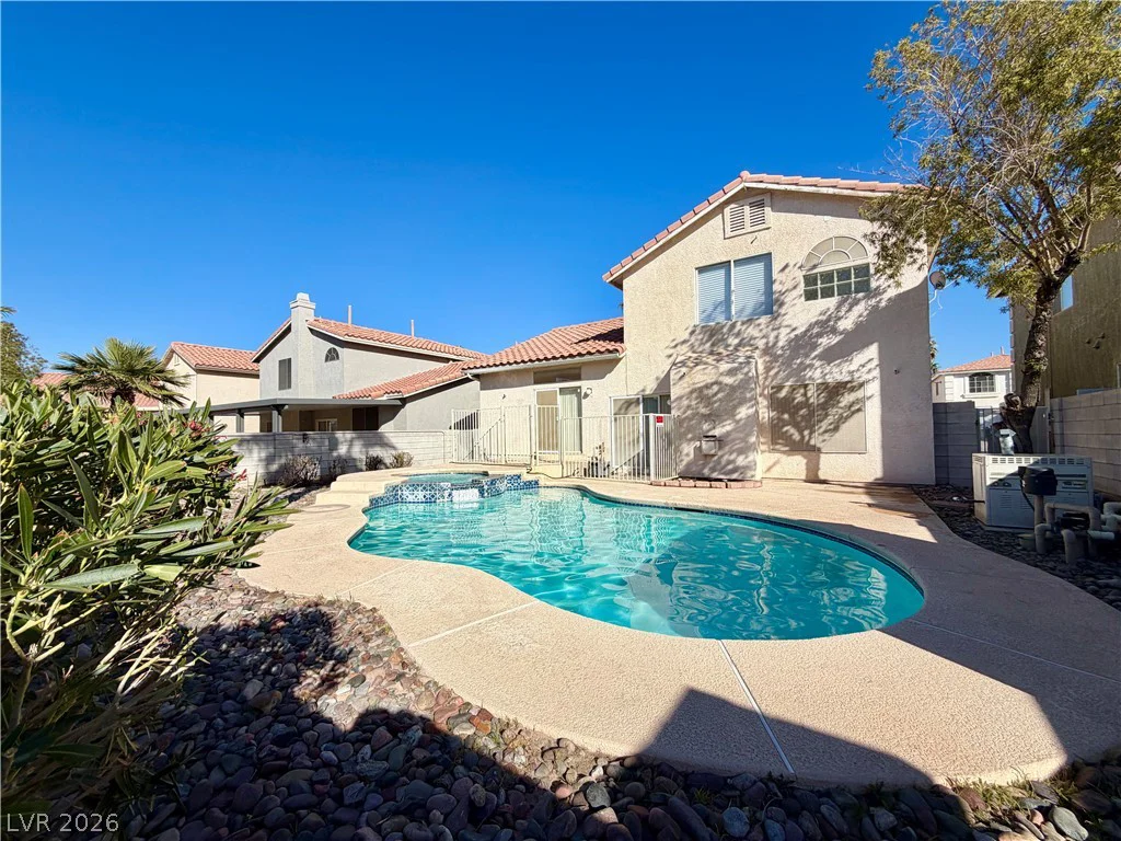 9743 Silver Lasso, Las Vegas, NV 89183