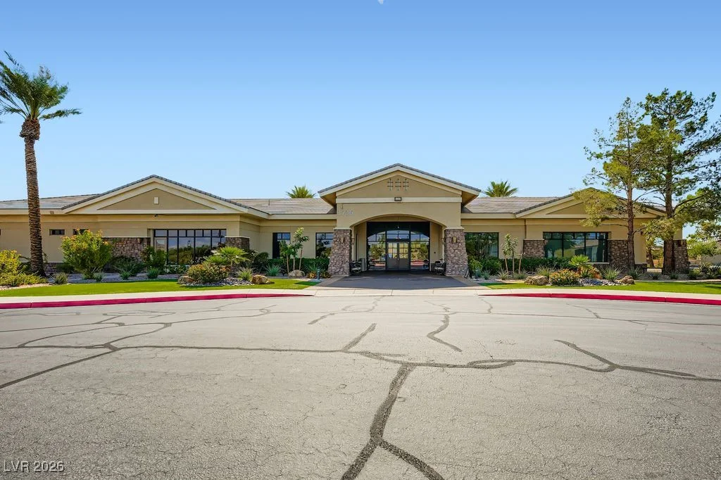 6090 Falconer, Las Vegas, NV 89122
