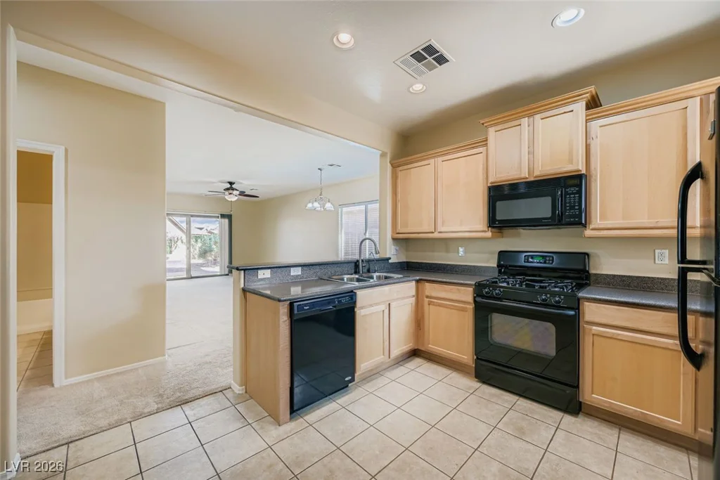 6090 Falconer, Las Vegas, NV 89122