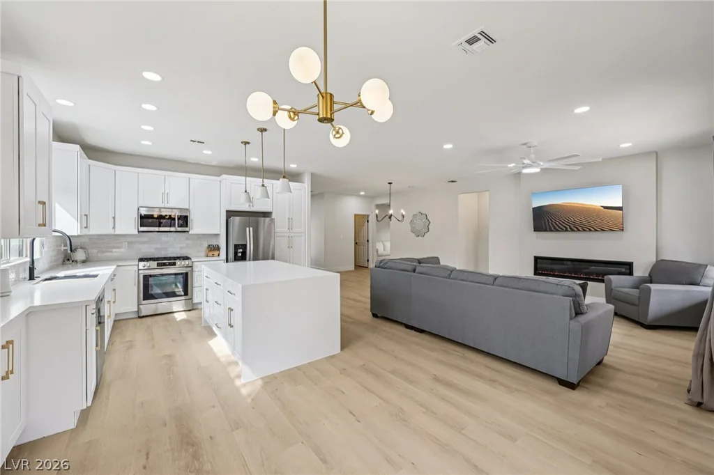 1787 Eagle Mesa, Henderson, NV 89012