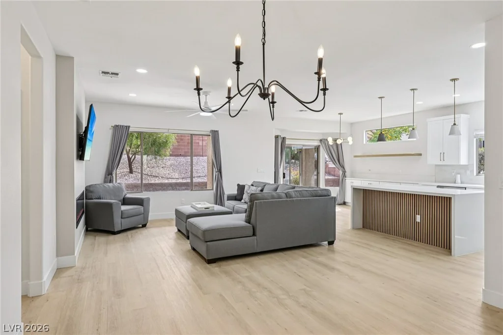 1787 Eagle Mesa, Henderson, NV 89012