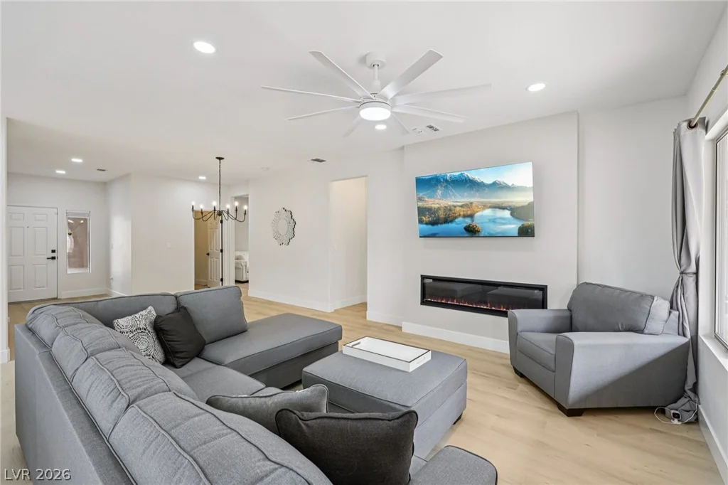 1787 Eagle Mesa, Henderson, NV 89012