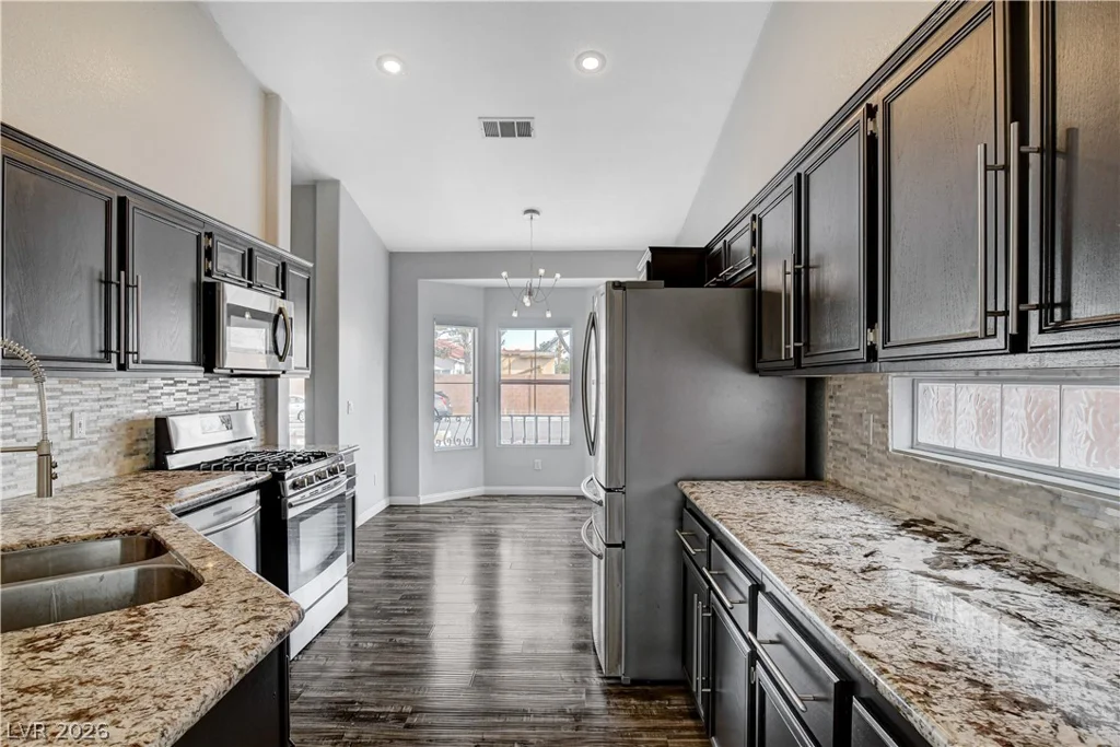 8353 Bucks Lake, Las Vegas, NV 89123