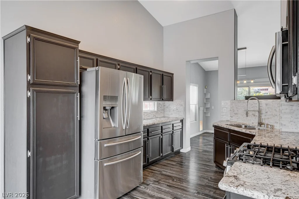 8353 Bucks Lake, Las Vegas, NV 89123