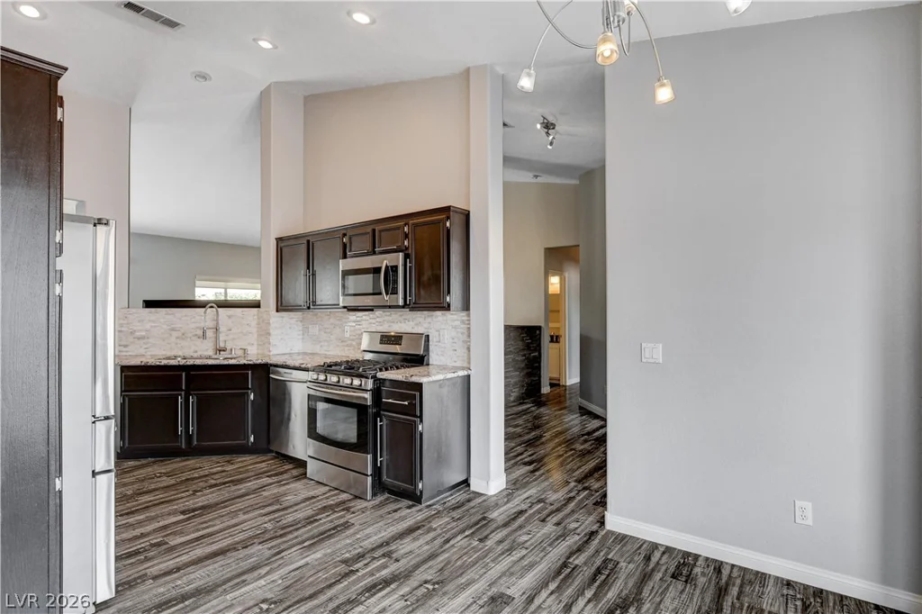 8353 Bucks Lake, Las Vegas, NV 89123