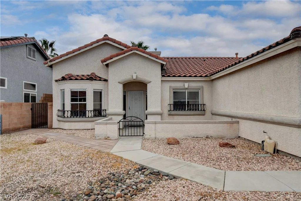 8353 Bucks Lake, Las Vegas, NV 89123