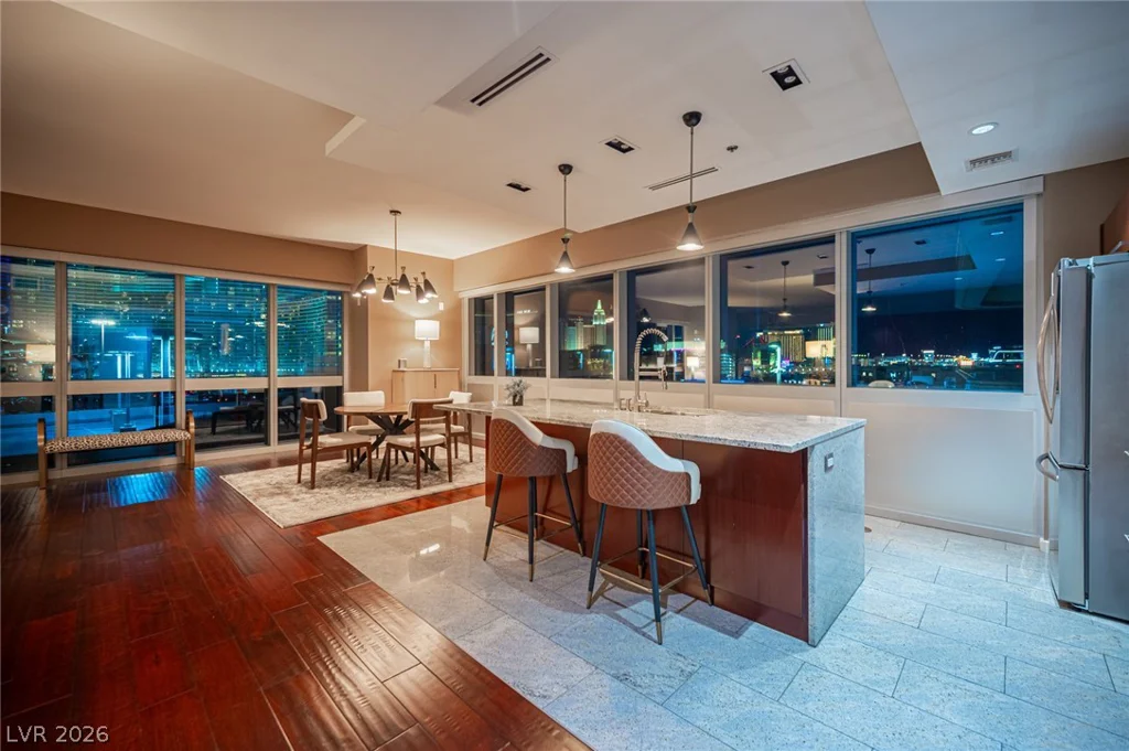4471 Dean Martin, Las Vegas, NV 89103