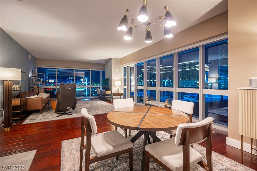 4471 Dean Martin, Las Vegas, NV 89103