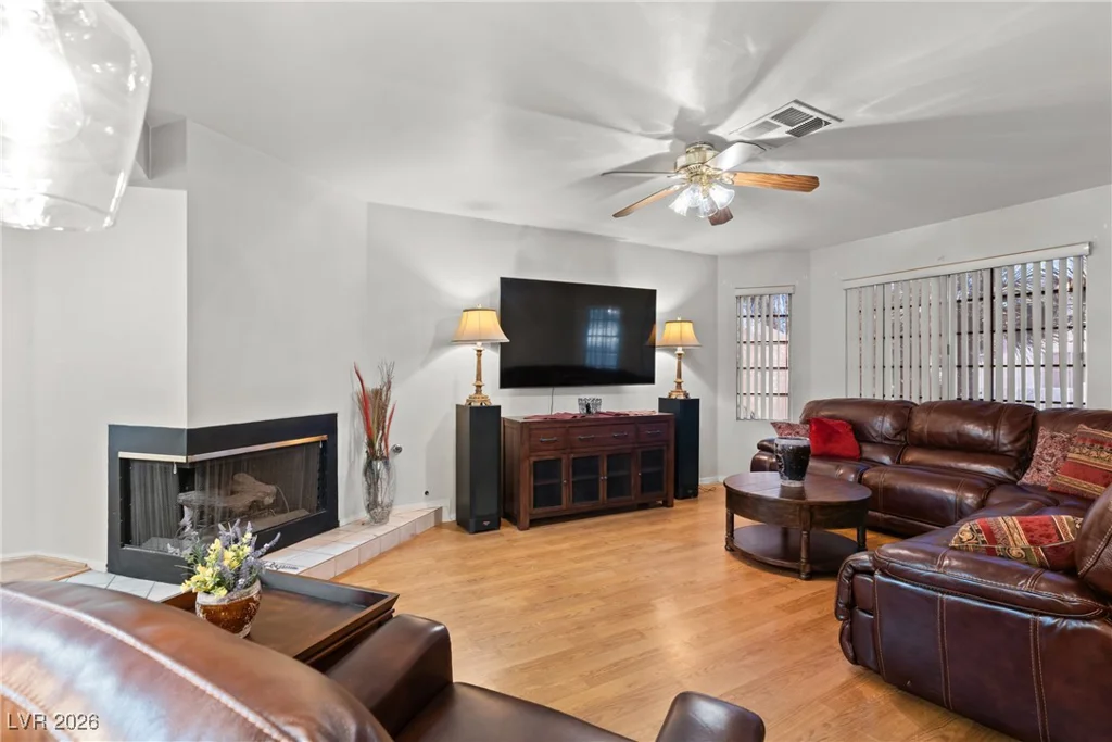 3212 Ivory Coast, Las Vegas, NV 89117