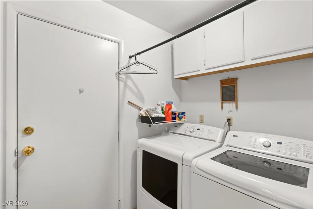 3212 Ivory Coast, Las Vegas, NV 89117