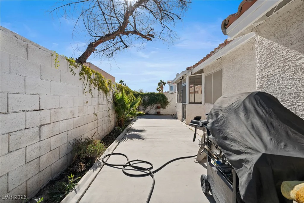 3212 Ivory Coast, Las Vegas, NV 89117