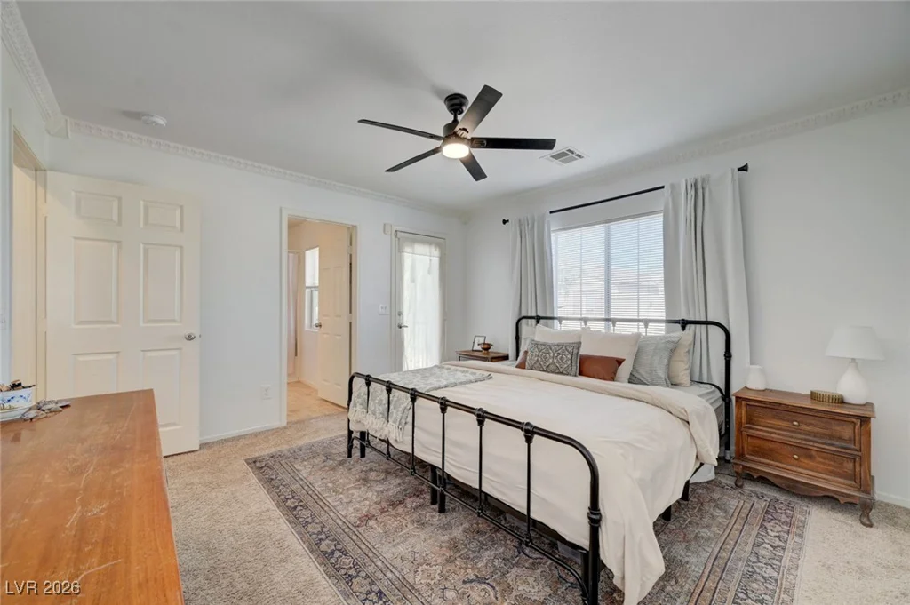 10413 Cole Younger, Las Vegas, NV 89129