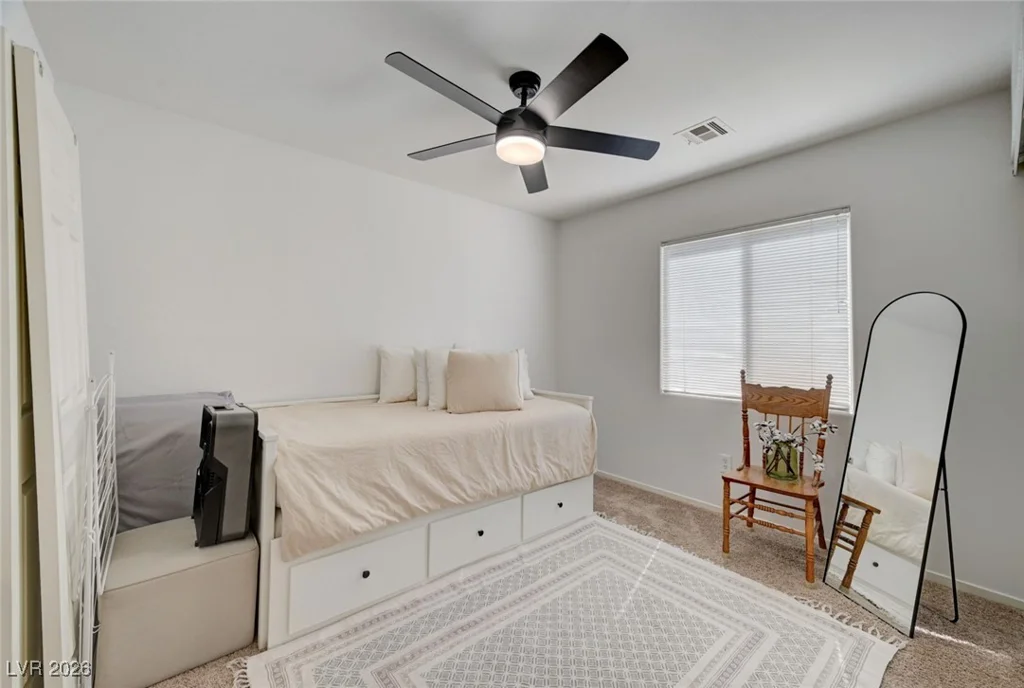 10413 Cole Younger, Las Vegas, NV 89129