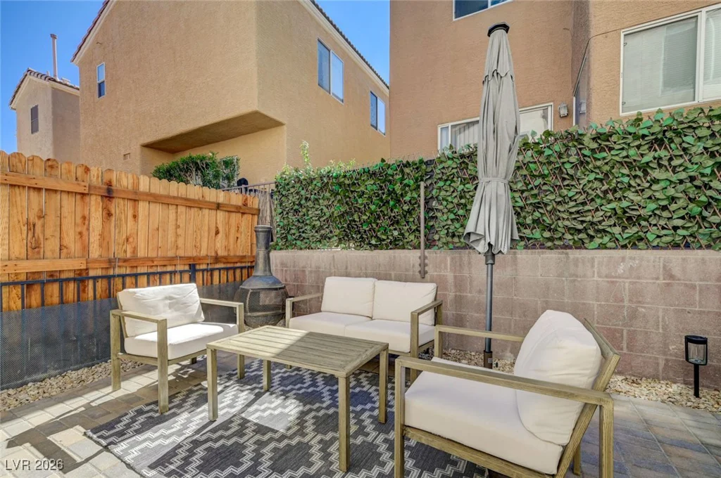 10413 Cole Younger, Las Vegas, NV 89129