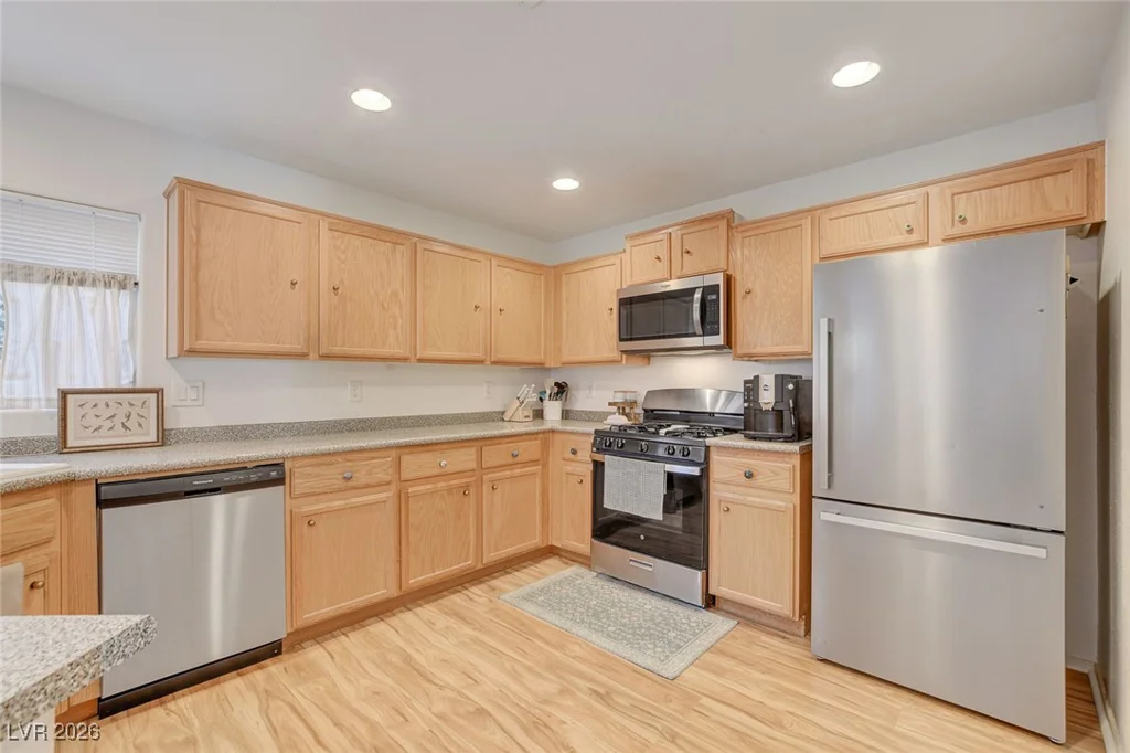 10413 Cole Younger, Las Vegas, NV 89129