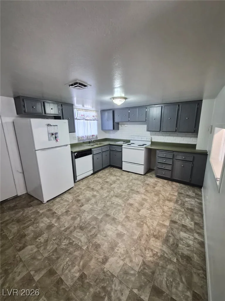 414 Pecos, Las Vegas, NV 89121