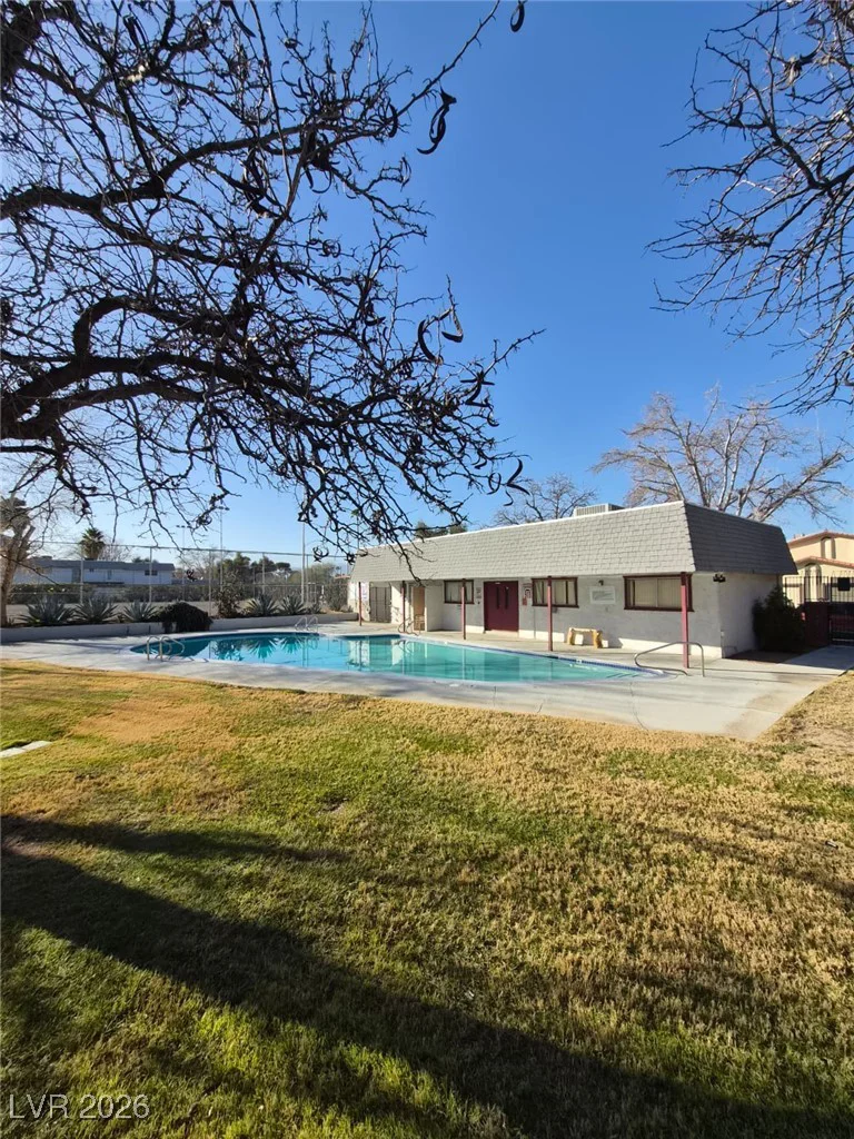 414 Pecos, Las Vegas, NV 89121