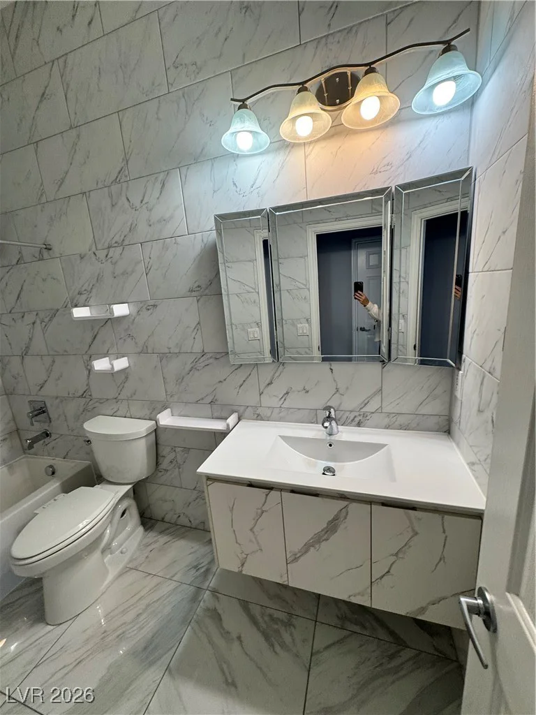 5969 Vizzi, Las Vegas, NV 89131