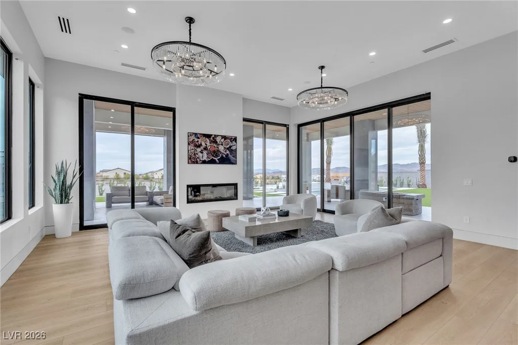 500 Trenier, Henderson, NV 89002
