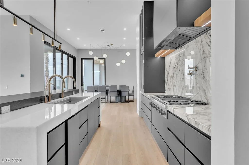 500 Trenier, Henderson, NV 89002