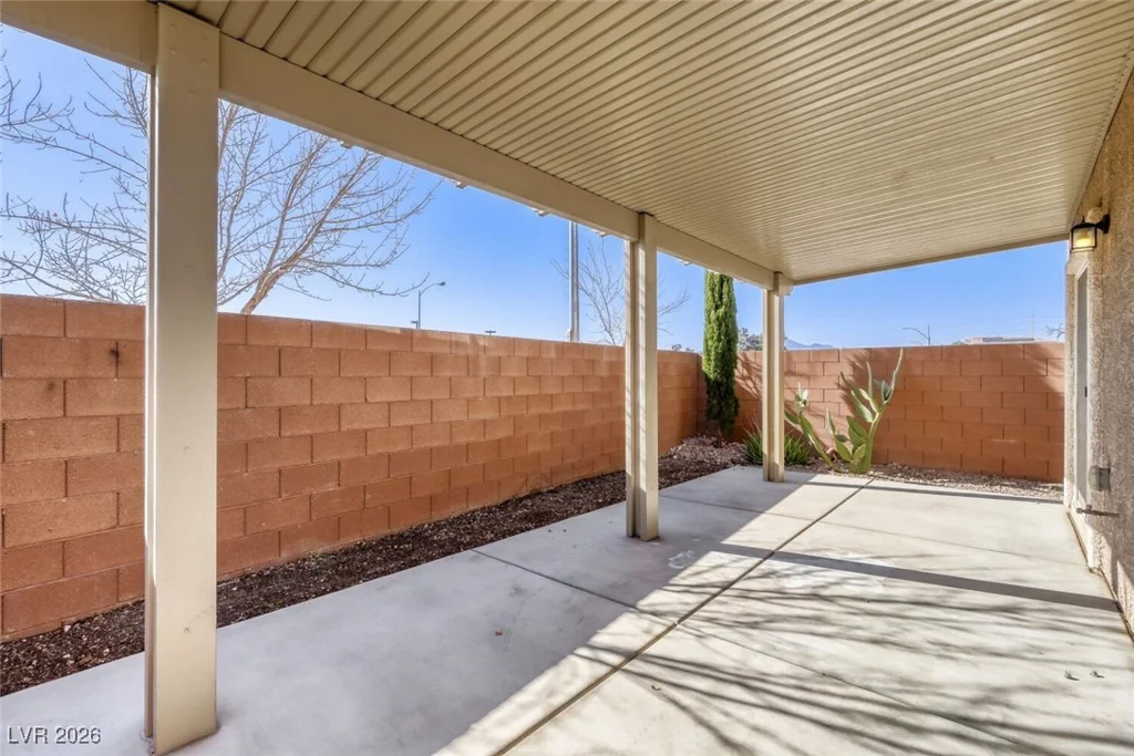 8881 Lake Myers, Las Vegas, NV 89139