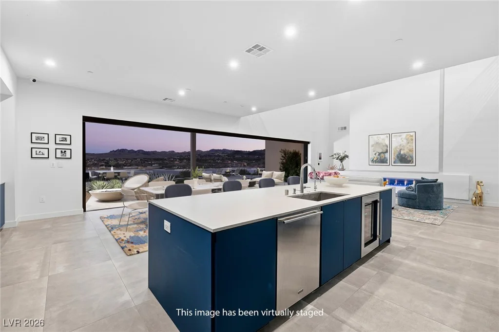 25 Falling Ridge, Henderson, NV 89011