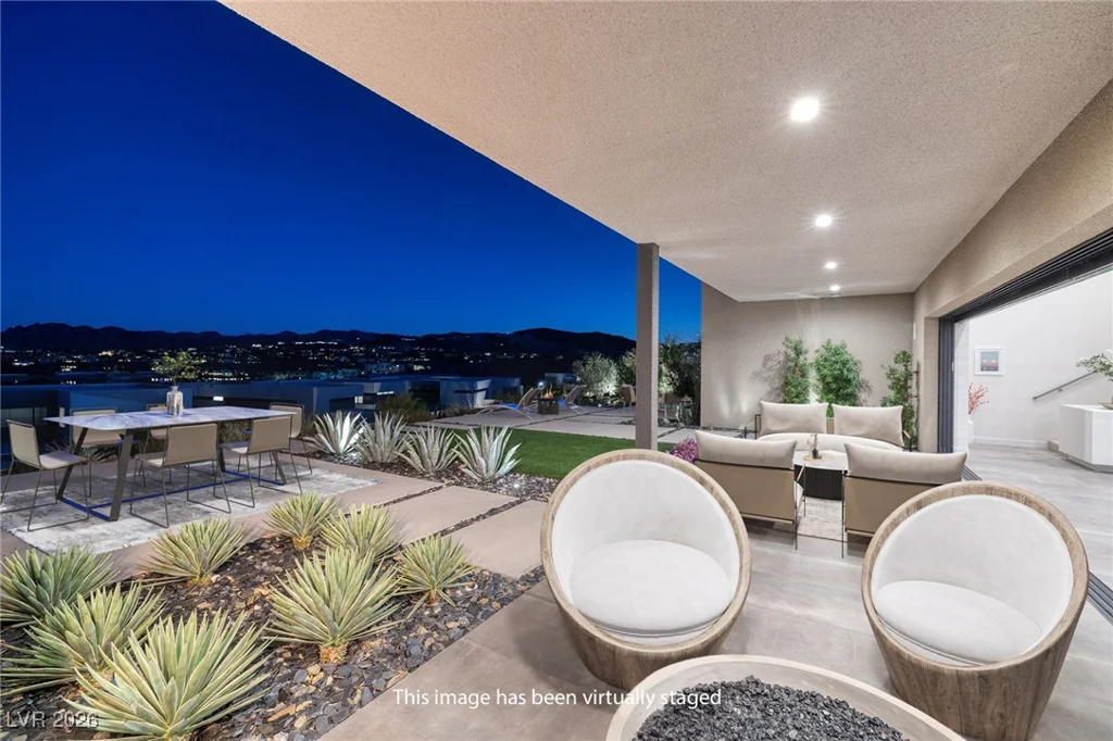 25 Falling Ridge, Henderson, NV 89011