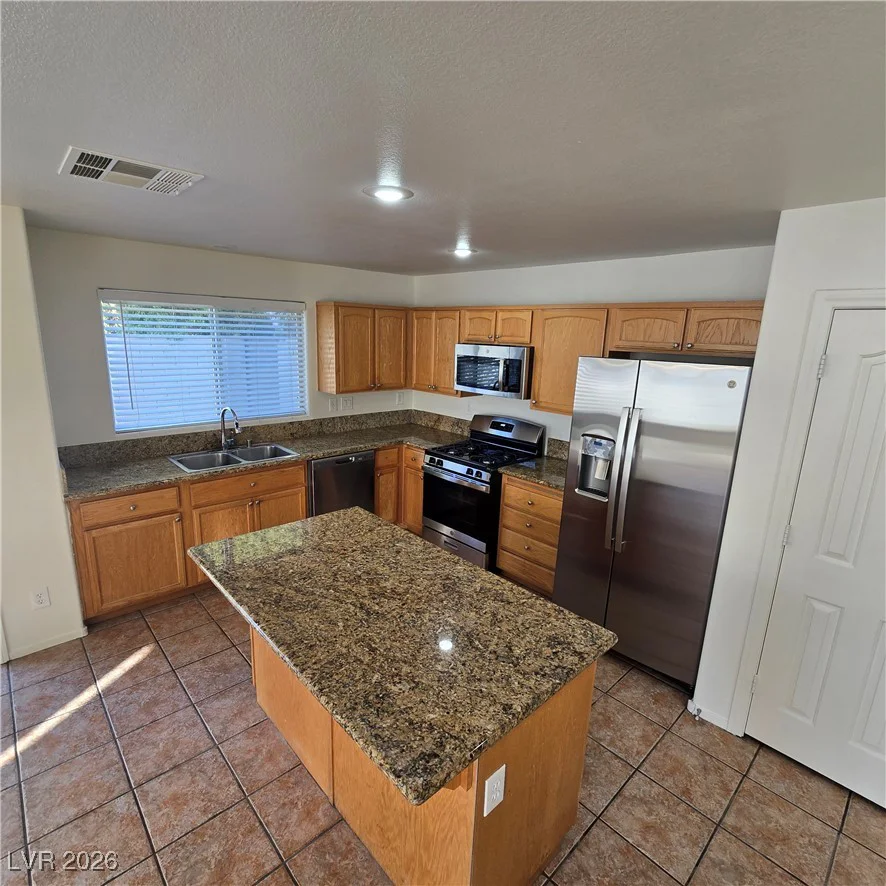 7772 Gilmore, Las Vegas, NV 89129