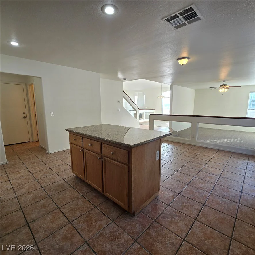 7772 Gilmore, Las Vegas, NV 89129